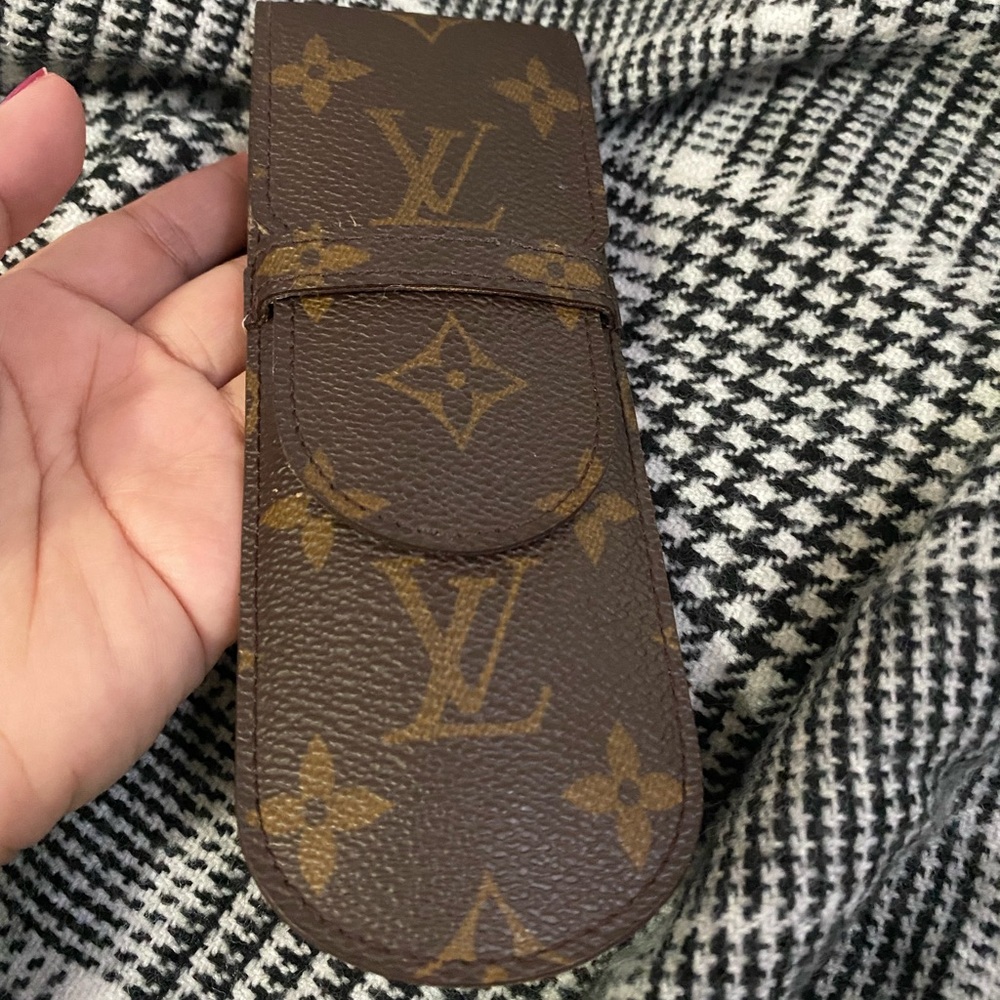 Louis Vuitton Pencil holder CA1919 date code